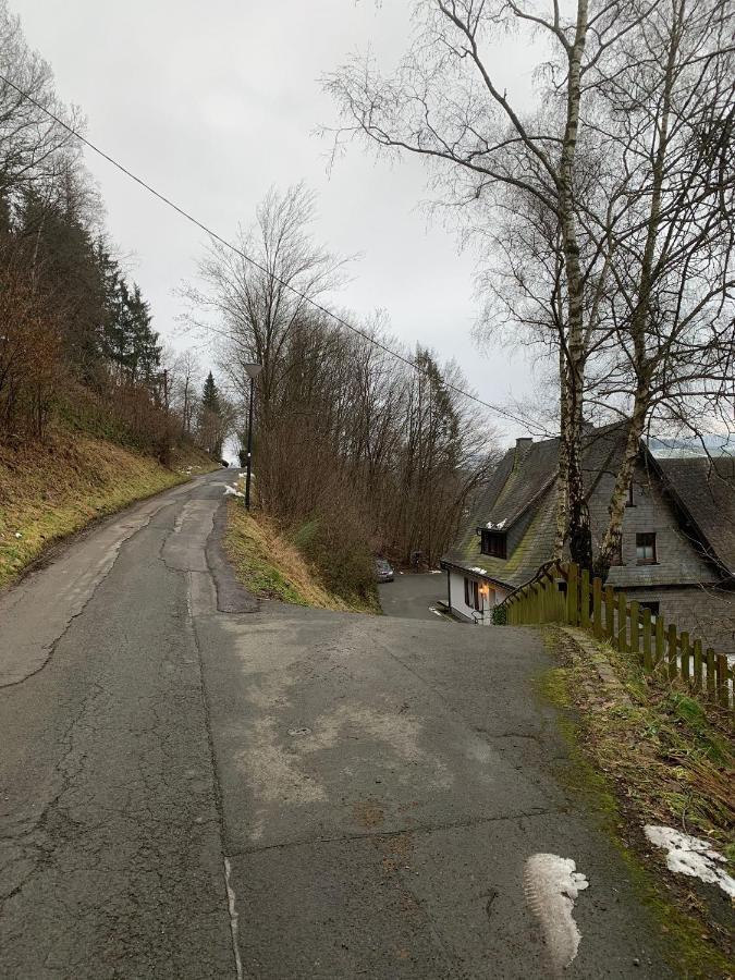 Berghaus 2 Komfortable Wohnungen Fuer Bis Zu 7 Personen - Familie - Wandern - E-Bike - Hunde - E-Ladesaeule - Wifi Schmallenberg Exteriér fotografie